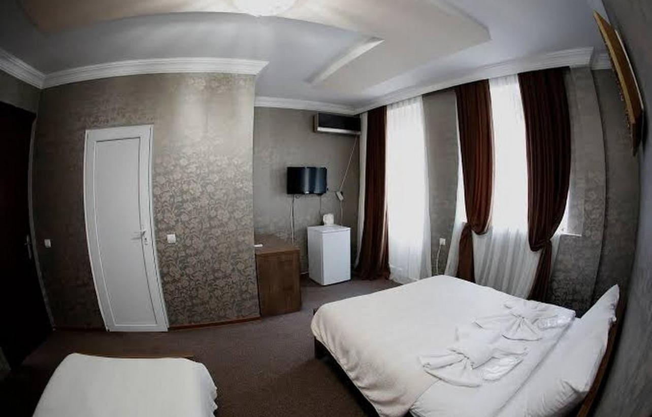 Royal Hotel Tbilisi Exterior photo
