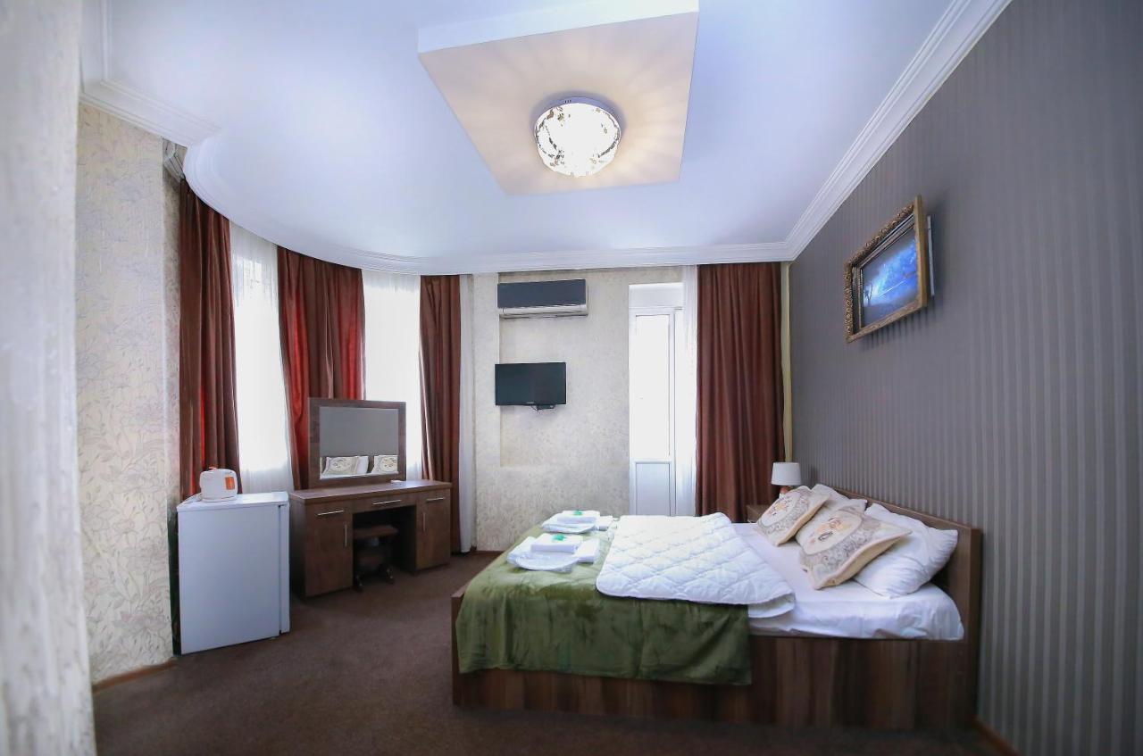 Royal Hotel Tbilisi Exterior photo